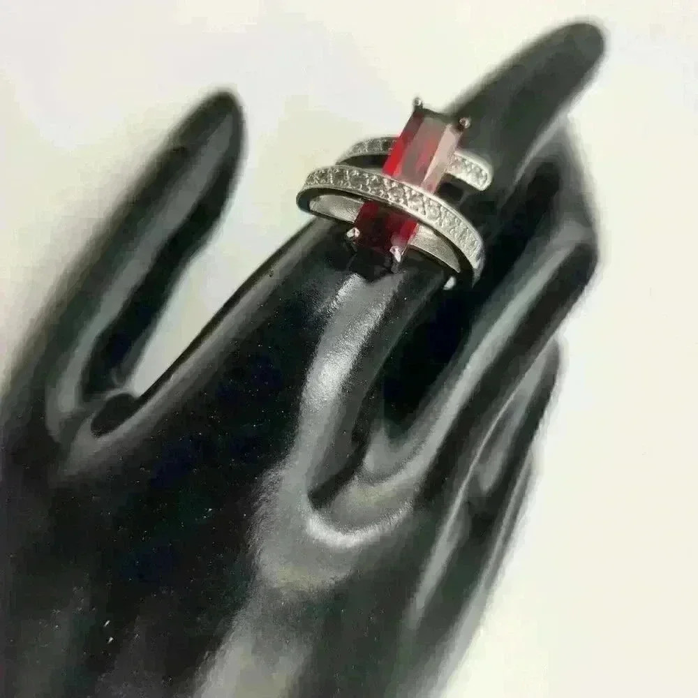 Unique Design Ruby & White Topaz 925 Sterling Silver Fashion Ring‎ Size 8 - Picture 4 of 11